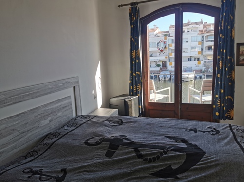 Ampuriabrava Costa Brava Spanien - Privates Ferienhaus mit Bootsliegeplatz direkt am Garten fr 6-7 Personen